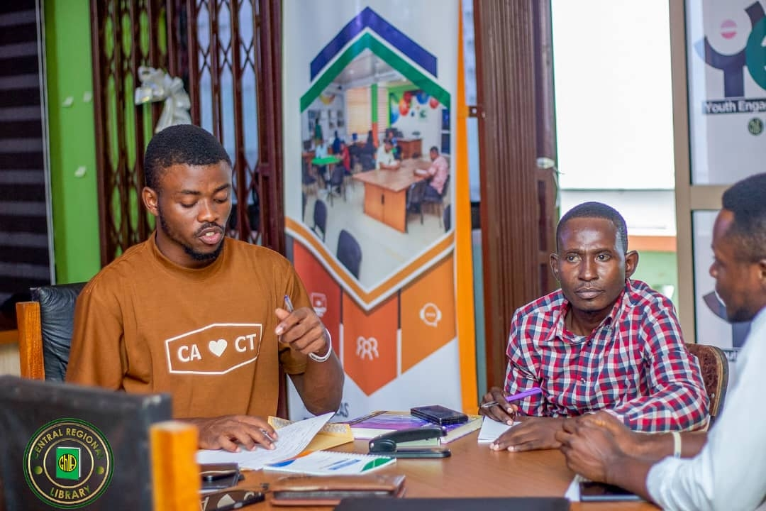 Discussion between staff from Edward Akufo-Addo Public Library and Cape Coast Regional Library.