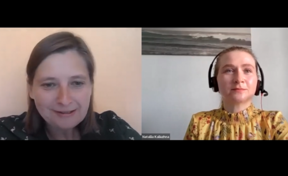 Iryna Kuchma presenting the SUES Summer School webinar, 'Indexing Journals in DOAJ’ with DOAJ Associate editor Nataliia Kaliuzhna.